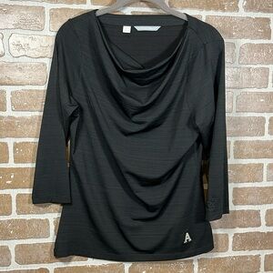 Cutter & Buck black shirt Drytec drapey top A logo Women’s medium